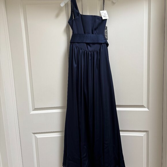 Vera Wang White One Shoulder Dress with Satin Sash - Navy Blue - Size 6 - Picture 2 of 6
